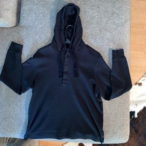 Black sweatshirt with hood